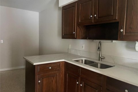 Casa en alquiler en Clearwater, Florida, 2 dormitorios, 133.78 m2 № 2110128 - foto 9