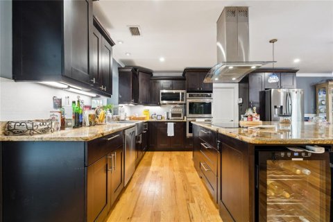 Casa en venta en Brandon, Florida, 3 dormitorios, 200.11 m2 № 1746969 - foto 9