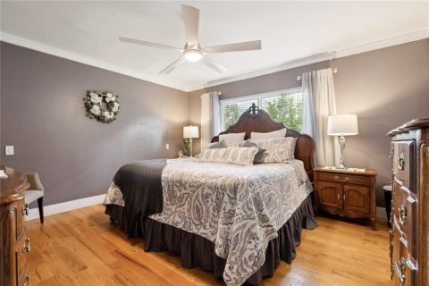 Casa en venta en Brandon, Florida, 3 dormitorios, 200.11 m2 № 1746969 - foto 18