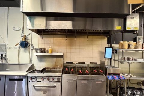 Immobilier commercial à vendre à Boynton Beach, Floride № 1987042 - photo 16