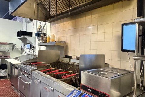 Immobilier commercial à vendre à Boynton Beach, Floride № 1987042 - photo 18