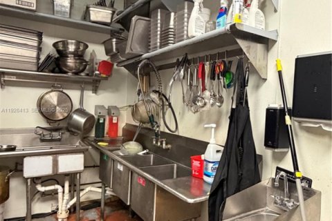 Immobilier commercial à vendre à Boynton Beach, Floride № 1987042 - photo 13