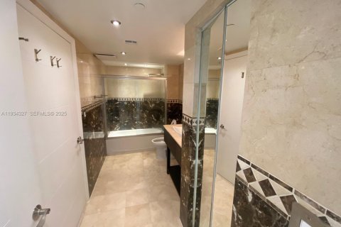 Condominio en venta en Miami, Florida, 1 dormitorio, 73.49 m2 № 1992679 - foto 7