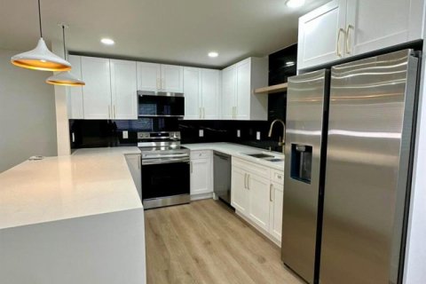 Copropriété à louer à Delray Beach, Floride: 1 chambre, 66.89 m2 № 2416161 - photo 9