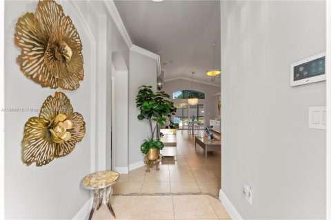 Купить виллу или дом в Пальметто-Бей, Флорида 3 спальни, 111.11м2, № 1926008 - фото 5