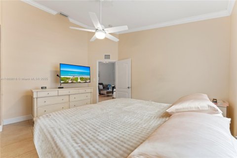 Купить виллу или дом в Пальметто-Бей, Флорида 3 спальни, 111.11м2, № 1926008 - фото 30