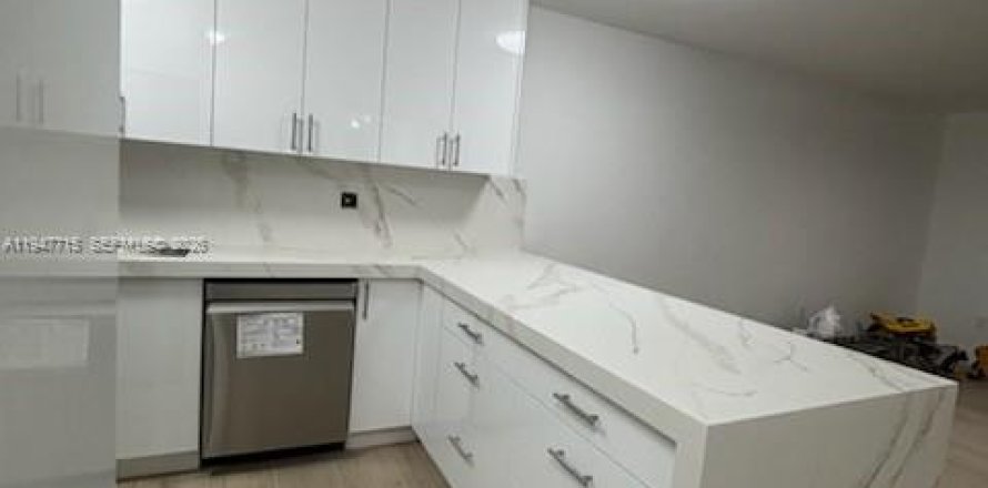 Condo à Miami, Floride, 2 chambres  № 2004160