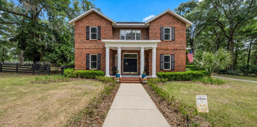 Casa en Ocala, Florida 5 dormitorios, 324.79 m2 № 2074603
