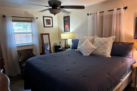 House in Lakeland, Florida 3 bedrooms, 142.7 sq.m. № 1905828 - photo 15
