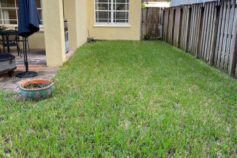 Casa en alquiler en Cutler Bay, Florida, 3 dormitorios, 197.51 m2 № 1987480 - foto 11