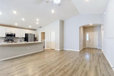 Casa en venta en Davenport, Florida, 4 dormitorios, 168.99 m2 № 2313312 - foto 14