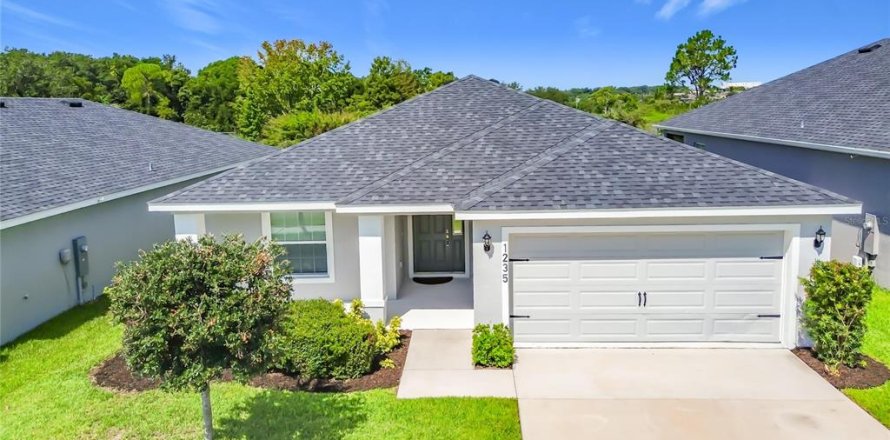 Casa en Davenport, Florida 4 dormitorios, 168.99 m2 № 2313312