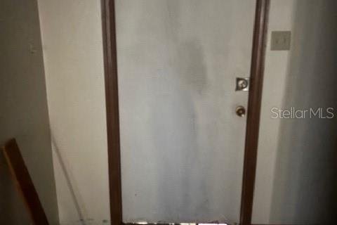 Propiedad comercial en alquiler en Spring Hill, Florida, 90.02 m2 № 1554270 - foto 8