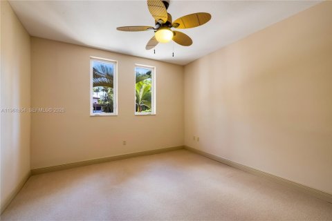 Casa en alquiler en Coral Gables, Florida, 6 dormitorios, 501.3 m2 № 2026406 - foto 20