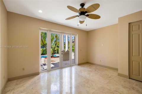 Casa en alquiler en Coral Gables, Florida, 6 dormitorios, 501.3 m2 № 2026406 - foto 16