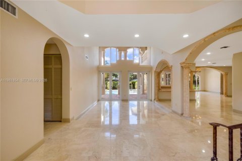 Casa en alquiler en Coral Gables, Florida, 6 dormitorios, 501.3 m2 № 2026406 - foto 5