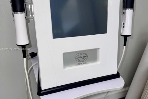 Immobilier commercial à vendre à Hallandale Beach, Floride № 2031265 - photo 13