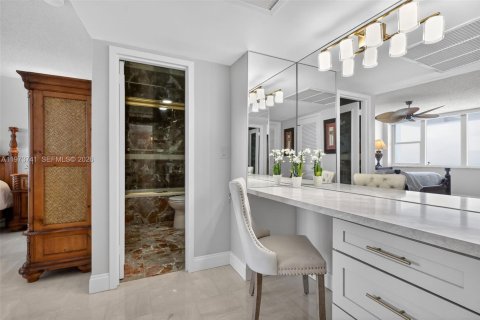 Copropriété à vendre à Hallandale Beach, Floride: 3 chambres, 139.35 m2 № 2041436 - photo 27