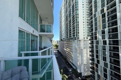 Copropriété à louer à Miami, Floride: 1 chambre, 98.29 m2 № 2000076 - photo 29