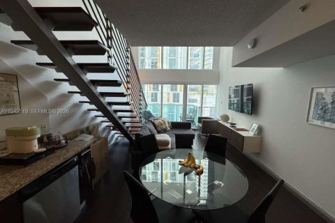 Copropriété à louer à Miami, Floride: 1 chambre, 98.29 m2 № 2000076 - photo 5