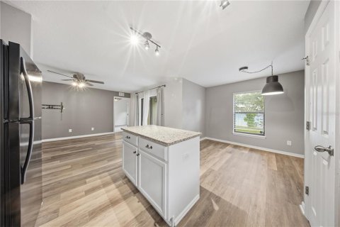 Villa ou maison à vendre à Haines City, Floride: 3 chambres, 128.02 m2 № 2420364 - photo 11