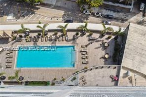 Copropriété à louer à Miami, Floride: 1 chambre, 73.95 m2 № 2051496 - photo 12