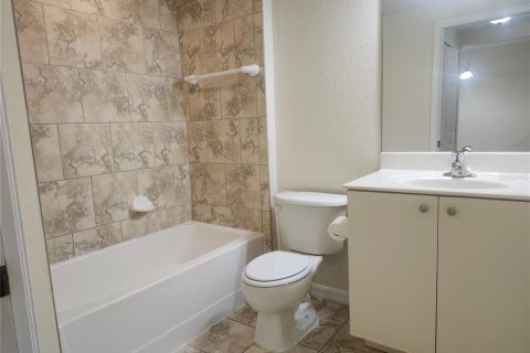 Apartment in Punta Gorda, Florida 2 bedrooms, 93.09 sq.m. № 2380672 - photo 15