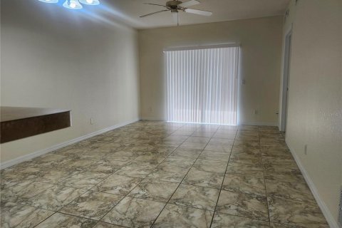 Apartment in Punta Gorda, Florida 2 bedrooms, 93.09 sq.m. № 2380672 - photo 3