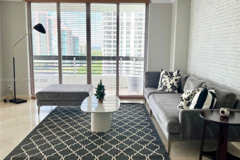 Copropriété à louer à Aventura, Floride: 2 chambres, 125.7 m2 № 2179162 - photo 4