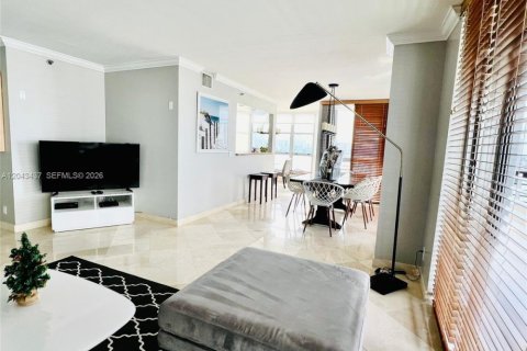 Copropriété à louer à Aventura, Floride: 2 chambres, 125.7 m2 № 2179162 - photo 7