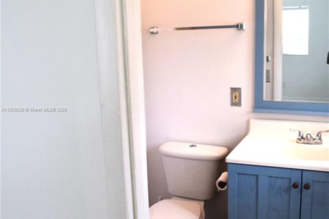 Casa en venta en Palmetto Bay, Florida, 3 dormitorios, 127.93 m2 № 1806349 - foto 29