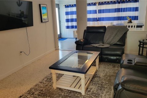 Снять в аренду квартиру в Сарасота, Флорида 2 спальни, 83.61м2, № 1875881 - фото 6