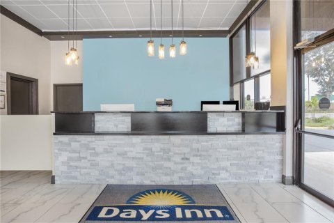 Hotel en venta en Casselberry, Florida, 2641.86 m2 № 2128571 - foto 16