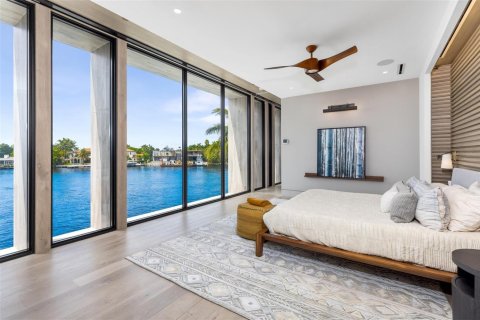 House in Fort Lauderdale, Florida 6 bedrooms, 928.56 sq.m. № 2082167 - photo 27