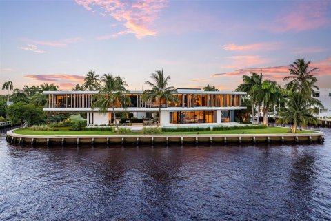 House in Fort Lauderdale, Florida 6 bedrooms, 928.56 sq.m. № 2082167 - photo 2