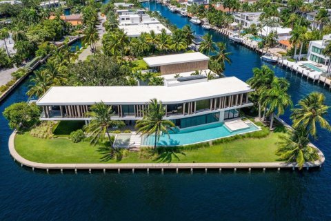 House in Fort Lauderdale, Florida 6 bedrooms, 928.56 sq.m. № 2082167 - photo 3