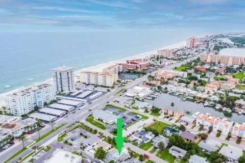 Apartment in Redington Shores, Florida 1 bedroom, 46.45 sq.m. № 2362401