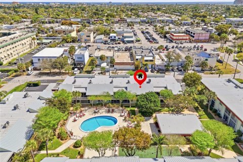 Condo in Deerfield Beach, Florida, 2 bedrooms  № 2086143 - photo 30