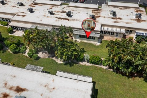 Condo in Fort Myers, Florida, 2 bedrooms  № 1389076 - photo 27
