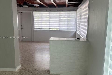 Villa ou maison à louer à South Miami, Floride: 3 chambres, 126.53 m2 № 1828237 - photo 10