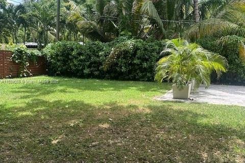 Villa ou maison à louer à South Miami, Floride: 3 chambres, 126.53 m2 № 1828237 - photo 19