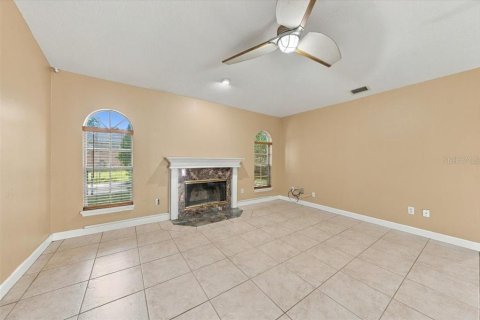 Villa ou maison à vendre à DeBary, Floride: 3 chambres, 192.96 m2 № 2419790 - photo 26