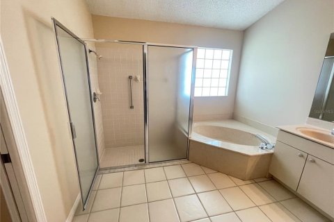 Casa en alquiler en Sun City Center, Florida, 2 dormitorios, 175.4 m2 № 1913640 - foto 25