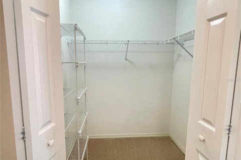 House in Sun City Center, Florida 2 bedrooms, 175.4 sq.m. № 1913640 - photo 23