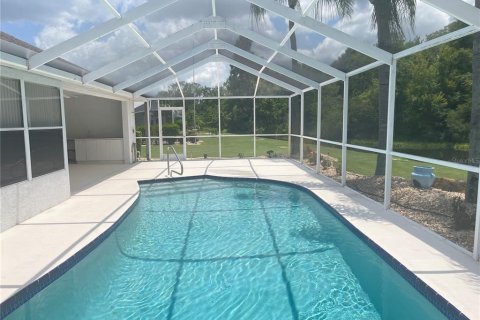 Casa en alquiler en Sun City Center, Florida, 2 dormitorios, 175.4 m2 № 1913640 - foto 17