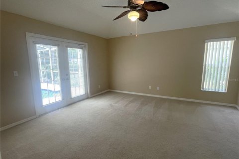 Casa en alquiler en Sun City Center, Florida, 2 dormitorios, 175.4 m2 № 1913640 - foto 21