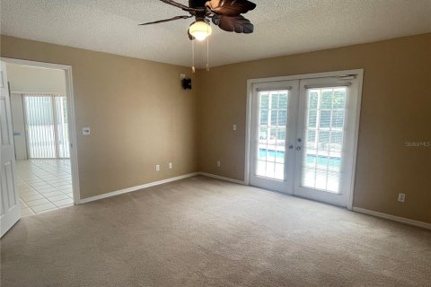 Casa en alquiler en Sun City Center, Florida, 2 dormitorios, 175.4 m2 № 1913640 - foto 27