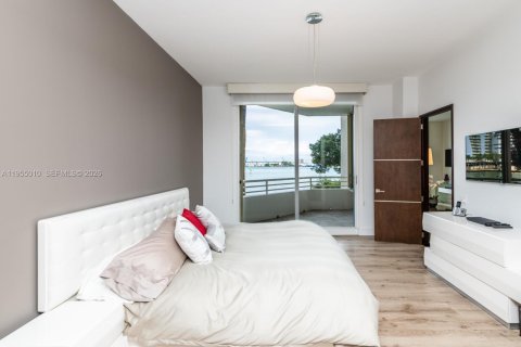 Copropriété à vendre à Miami, Floride: 2 chambres, 121.7 m2 № 2010932 - photo 29