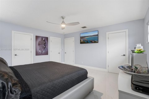 Villa ou maison à vendre à Hollywood, Floride: 3 chambres, 193.79 m2 № 2006203 - photo 20