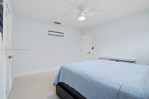 Villa ou maison à vendre à Hollywood, Floride: 3 chambres, 193.79 m2 № 2006203 - photo 26